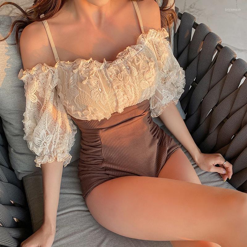Women's Swimwear Sexy Off Shoulder Flounce One Piece Swimsuit Lady 2023 Monokini Half Sleeve Women Swim Bath Suit, Picture shown
Women's Swimwear Sexy Off Shoulder Flounce One Piece Swimsuit Lady 2023 Monokini Half Sleeve Women Swim Bath Suit, Picture shown