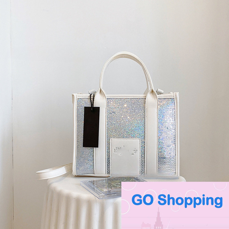 Summer tote bag New Shoulder Crossbody Portable Small Square Bags Sequin Bag Letter shopping bags Korean Fashion, 00
Summer tote bag New Shoulder Crossbody Portable Small Square Bags Sequin Bag Letter shopping bags Korean Fashion, 00