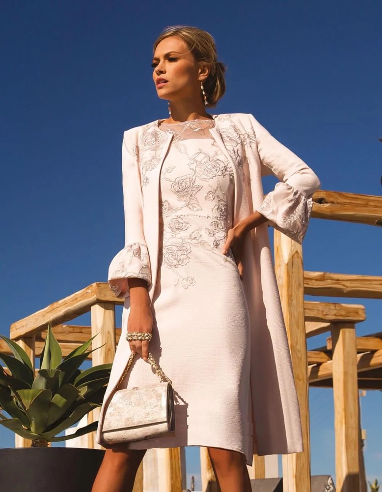 Mother Of The Bride Dresses With Long Cape Jacket Knee Length Satin Straight Short Prom Party Gowns Wedding Guest Formal Women Outfit