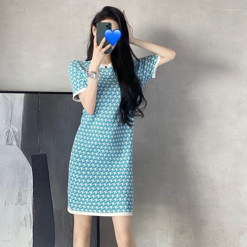 Casual Dresses Woman Retro Elegant Knitted Dress Summer Female High Waist Thin Ladies Short Sleeve Print Fashion G143, Blue
Casual Dresses Woman Retro Elegant Knitted Dress Summer Female High Waist Thin Ladies Short Sleeve Print Fashion G143, Blue