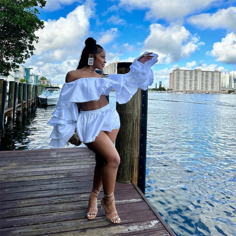 Women' Tracksuits Ladies Street Trend British Shorts Suit Spring And Summer Ruffled Long Sleeve One-line Neck T-shirt With Elastic Waist, Black
Women' Tracksuits Ladies Street Trend British Shorts Suit Spring And Summer Ruffled Long Sleeve One-line Neck T-shirt With Elastic Waist, Black
