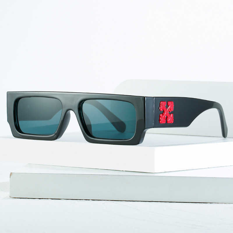 Wholesale of sunglasses New Small Box Snowflake Decorative Men's Personality Trend Sunglasses for Women's Beach Glasses
Wholesale of sunglasses New Small Box Snowflake Decorative Men's Personality Trend Sunglasses for Women's Beach Glasses