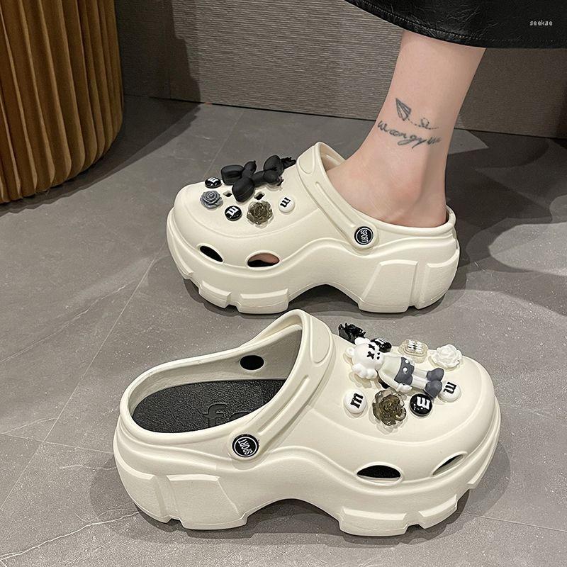 Slippers Fashion Sponge Cake Bottom Hole Shoes For Women's Thick Soles Increased Anti Slip Mesh Cute Beach Sandals Summer Wear, Dark grey
Slippers Fashion Sponge Cake Bottom Hole Shoes For Women's Thick Soles Increased Anti Slip Mesh Cute Beach Sandals Summer Wear, Dark grey