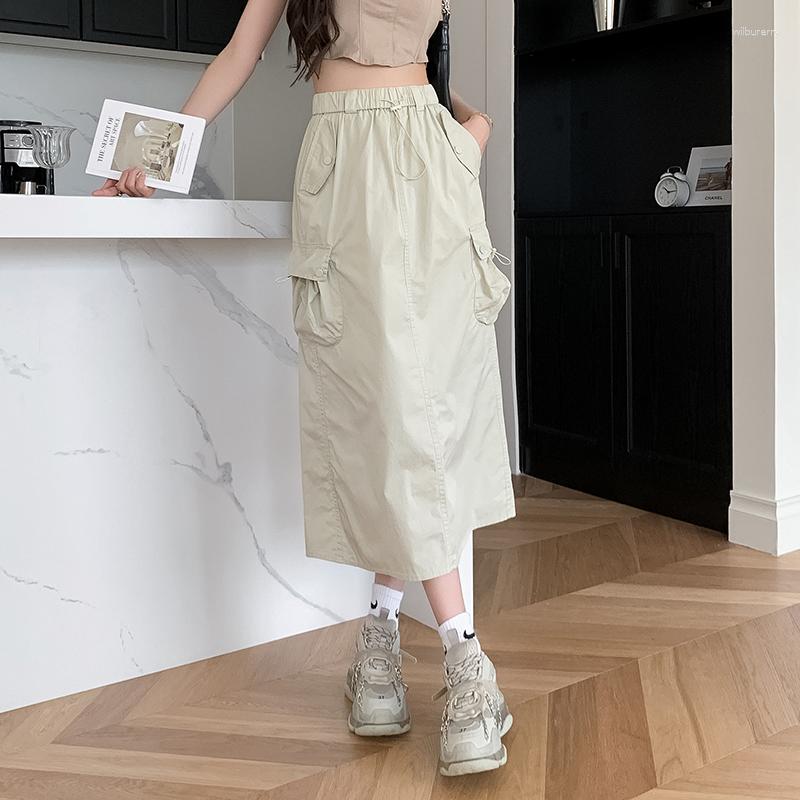 Skirts Elastic High Waist A-line Cargo Skirt Women 2023 Summer Casual Pockets Mid-length Ladies Fashion Slit Long, Black
Skirts Elastic High Waist A-line Cargo Skirt Women 2023 Summer Casual Pockets Mid-length Ladies Fashion Slit Long, Black