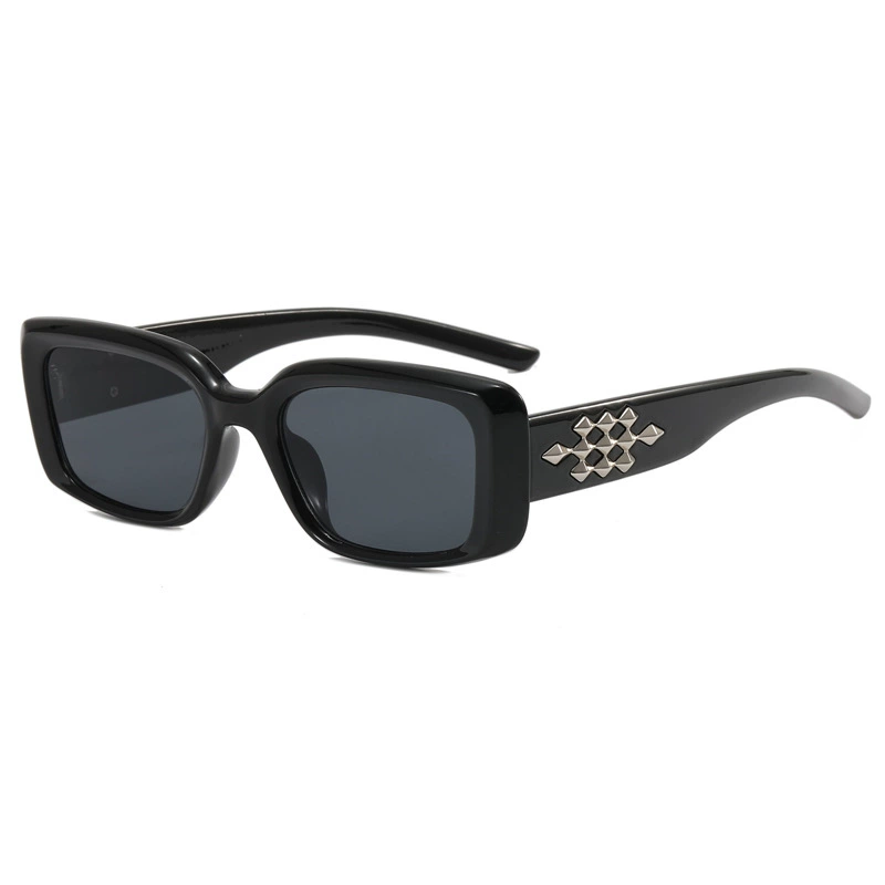 2023 New Small Frame Advanced Sunscreen and UV Protection Glasses Retro Box Sunglasses
2023 New Small Frame Advanced Sunscreen and UV Protection Glasses Retro Box Sunglasses