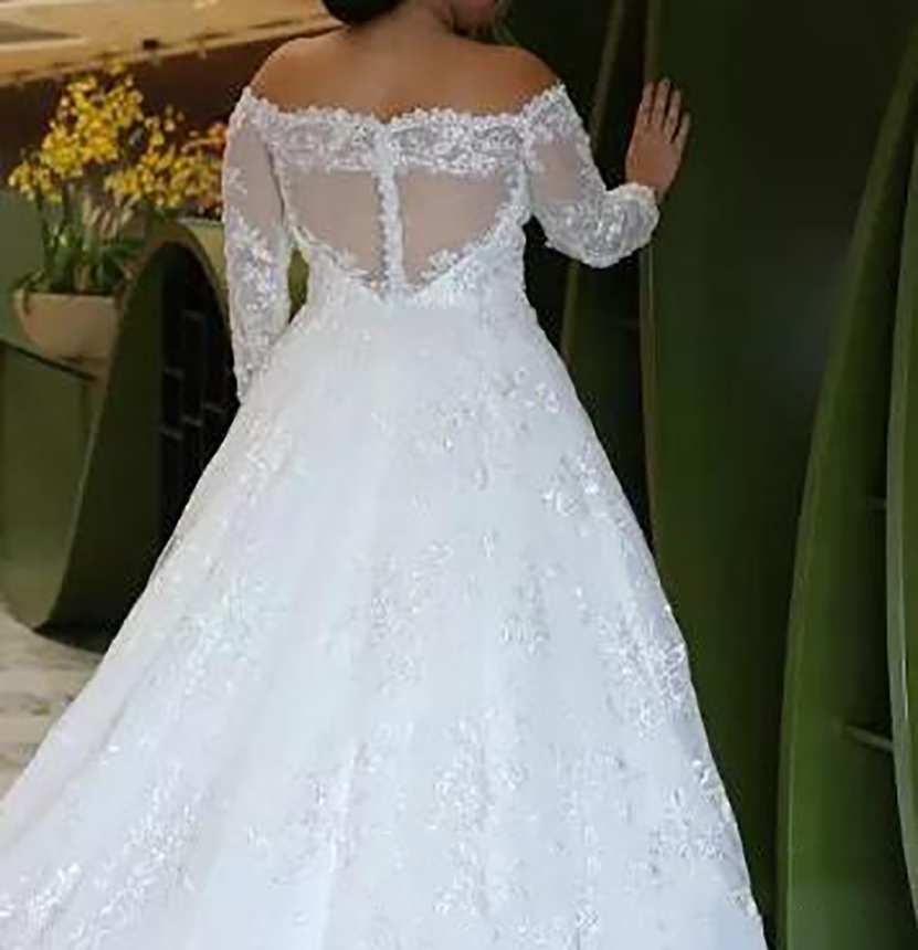 Long Sleeve Plus Wedding Dresses Off Shoulder Sparkly Sequined Appliques Lace A e See Through Back Bridal Gowns Custom Size