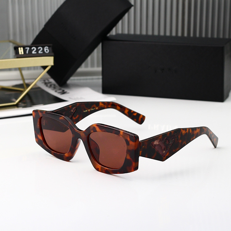 brand mens sunglasses designer sunglasses for women New sunglasses retro square sunglasses Fashion men's and women's glasses wholesale 87226
brand mens sunglasses designer sunglasses for women New sunglasses retro square sunglasses Fashion men's and women's glasses wholesale 87226