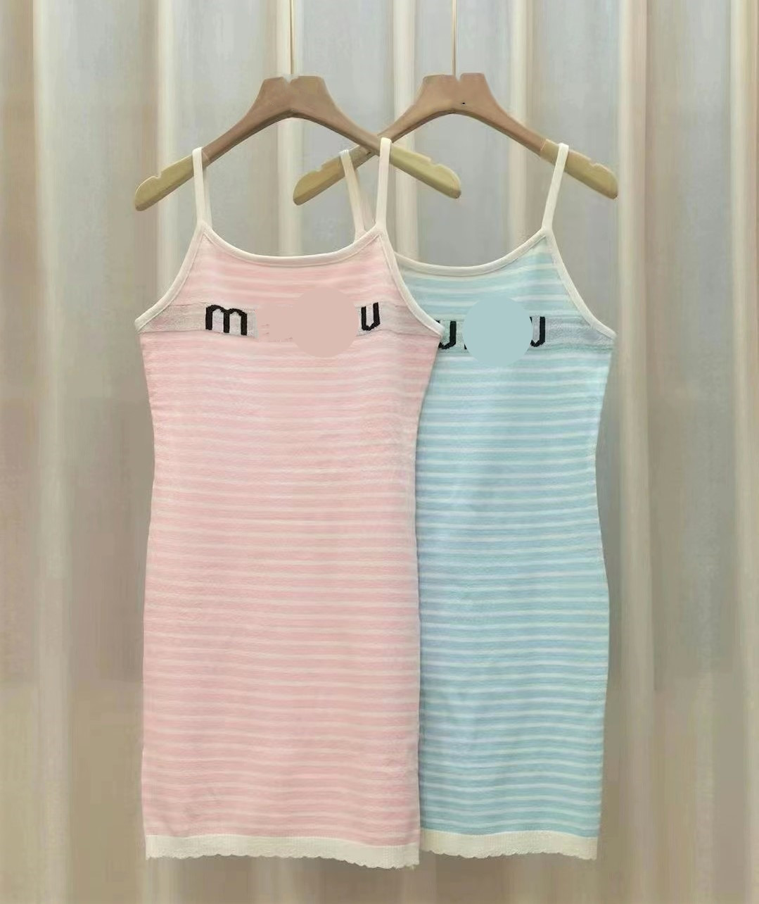 Summer Women MIU Dress Christmas Day Party Casual Dresses Designer For Womens One-neck Vest Long Skirt