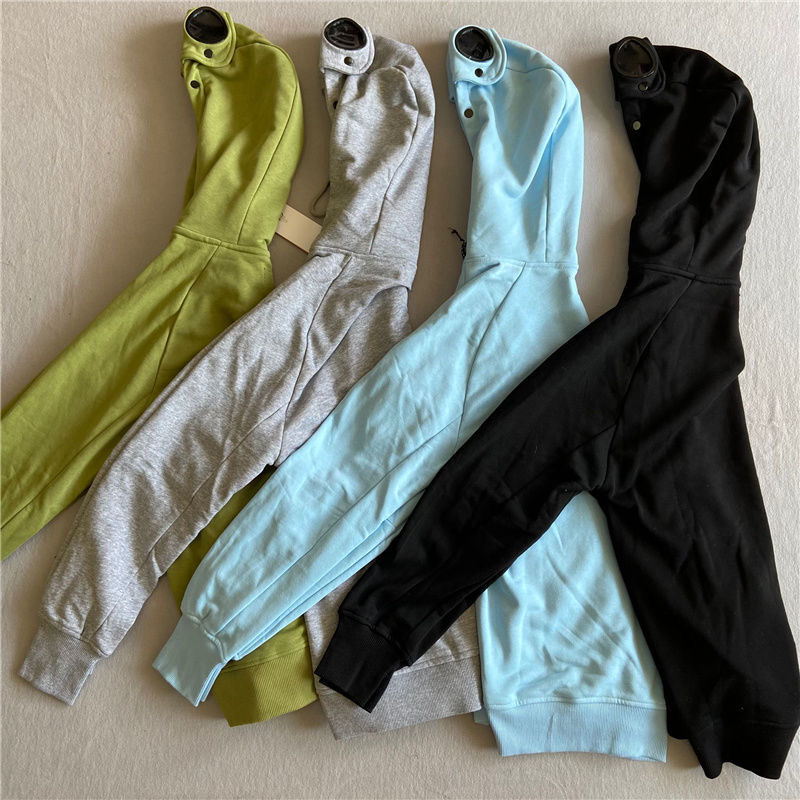 Mens Hoodies Sweatshirts Full zip up Jacket Two Googles CP Casual coats Long sleeve Hooded Jumoers compant Tops
Mens Hoodies Sweatshirts Full zip up Jacket Two Googles CP Casual coats Long sleeve Hooded Jumoers compant Tops