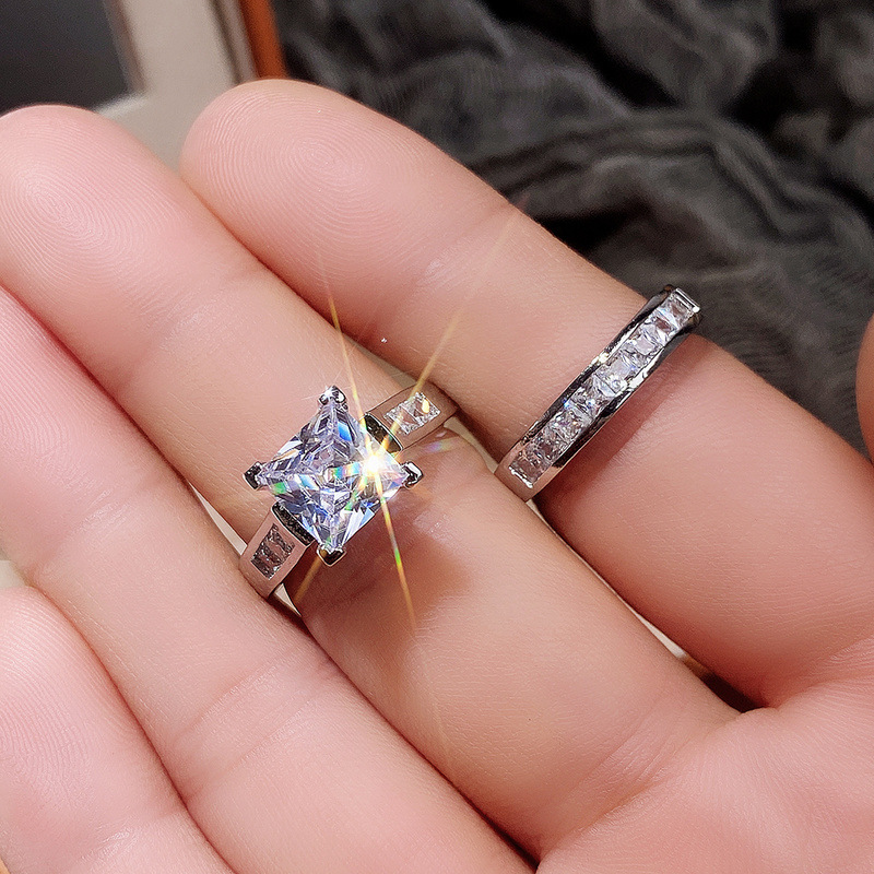 Handmade Sparkling Wedding Rings Luxury Jewelry 925 Sterling Silver Princess Cut White Topaz CZ Diamond Gemstones Party Eternity Women Bridal Ring Set