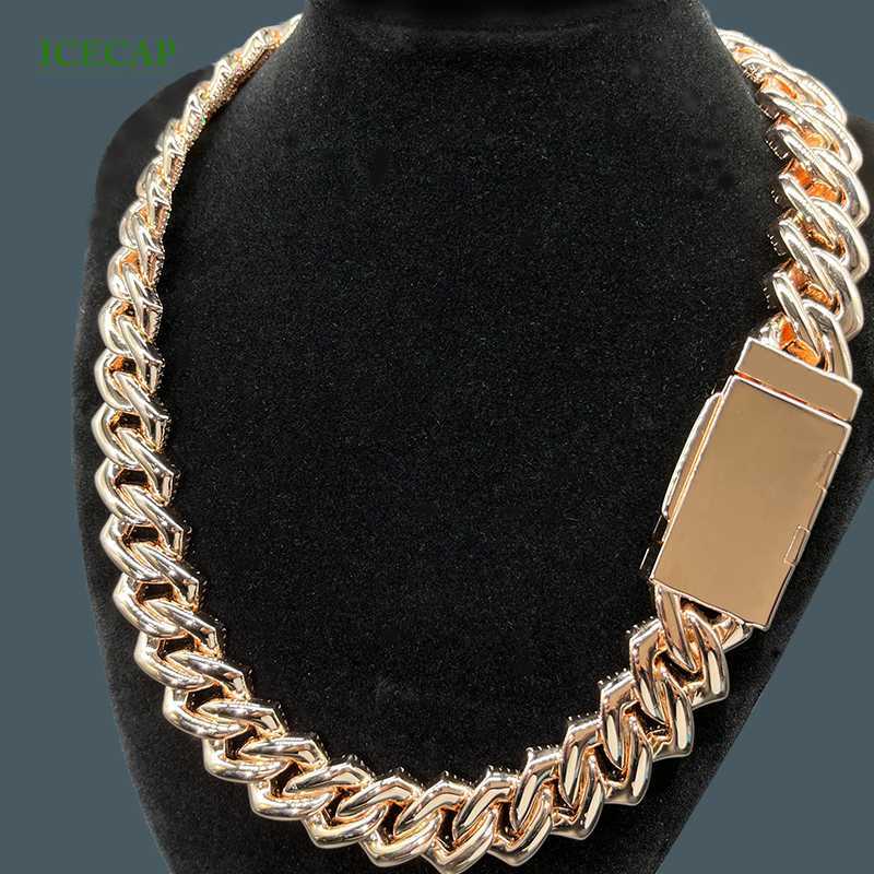 Necklace moissanite chain cuban link chain Custom Hip Hop Jewelry 10k Real Gold Plated Full Baguette Cut White d Vvs Past Diamond Tester