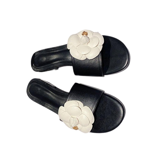 Slippers Designer Camellia Flower Women Sandalias Summer Lazy Shoes Ladies Ins Low Heels Metal Floral Slides Mujer