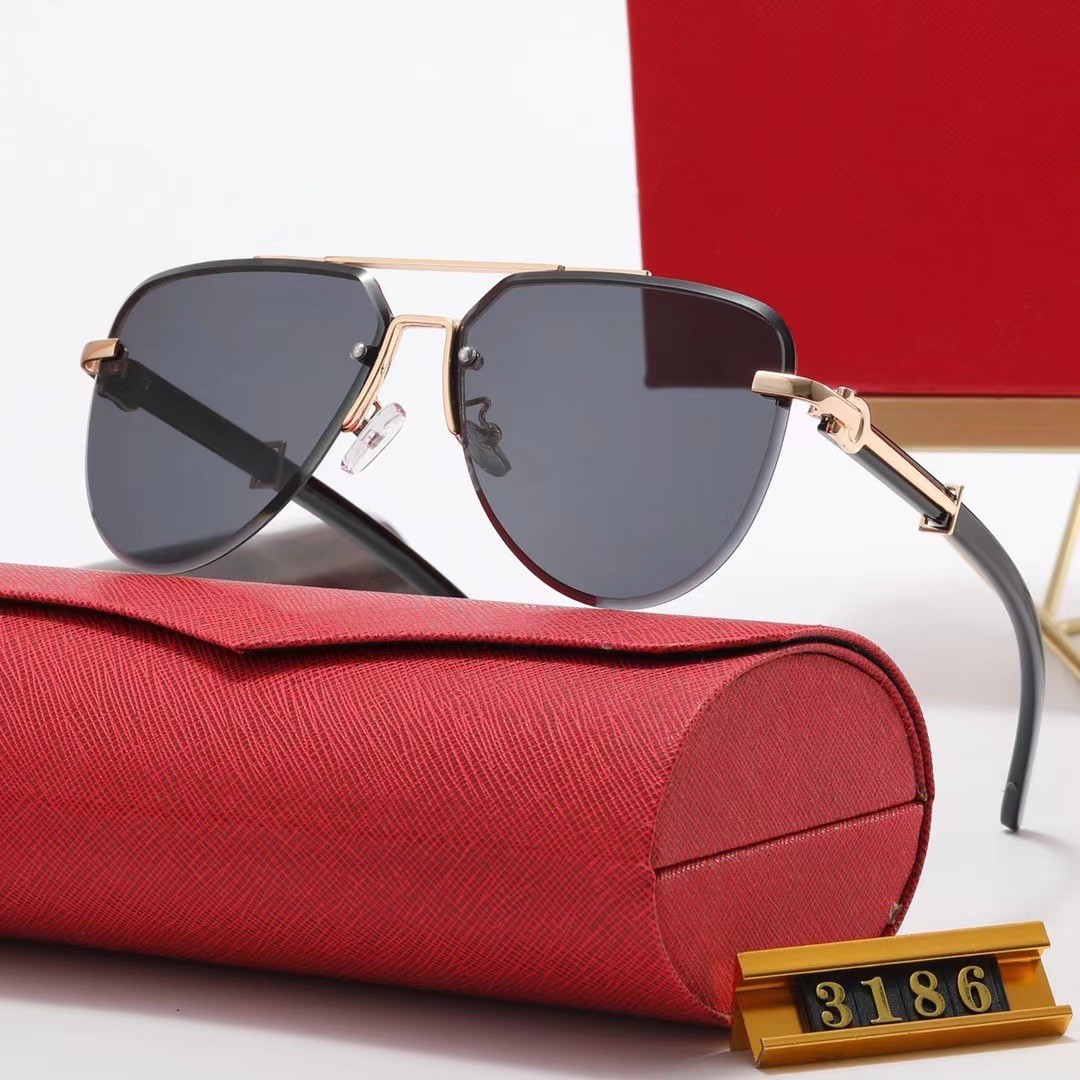 Carti glasses sunglasses for men luxury eyeglasses fashion gradient sun glasses simple big square gold frame UV400 beach driving sports show luxury sunglass
Carti glasses sunglasses for men luxury eyeglasses fashion gradient sun glasses simple big square gold frame UV400 beach driving sports show luxury sunglass