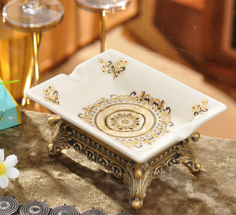 Soap Dishes Vintage Ceramic Toilet Soap Box European Style Creative Practical Handmade Soap Dishes Bathroom Kitchen Soap Holder LF876 230629