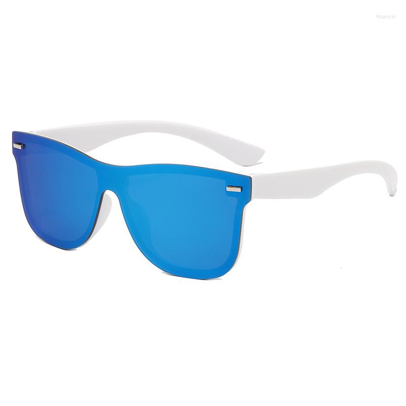 Sunglasses Vintage One Piece Trend Personality Rimless Eyeglass Brand Design Protection Reflective Frameless Sunglassess UV400
Sunglasses Vintage One Piece Trend Personality Rimless Eyeglass Brand Design Protection Reflective Frameless Sunglassess UV400