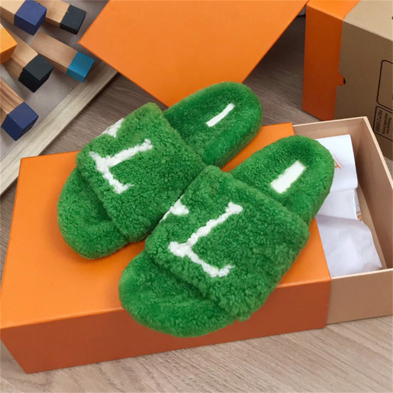 Luxury Designer Fashion Women Wool Sandals Warm Comfort Slippers Woman Slipper Autumn Winter Slides Sandal Home Shoes
Luxury Designer Fashion Women Wool Sandals Warm Comfort Slippers Woman Slipper Autumn Winter Slides Sandal Home Shoes