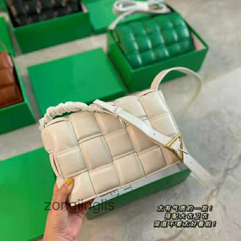 Lattice Green Men's Bottegas Women's the tote bag designer Woven Cassettes Bags Large Luxury Venetas Pillow Tofu Leather Cloud Light Small Squar Shoulder Ba 7YQN, Malachite blue
Lattice Green Men's Bottegas Women's the tote bag designer Woven Cassettes Bags Large Luxury Venetas Pillow Tofu Leather Cloud Light Small Squar Shoulder Ba 7YQN, Malachite blue