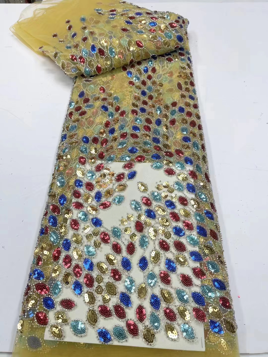 African Luxury Sequins Lace Fabrics Latest Beaded Groom Embroidery French Tulle Mesh Lace Fabrics Material For Party WeddingHS45
African Luxury Sequins Lace Fabrics Latest Beaded Groom Embroidery French Tulle Mesh Lace Fabrics Material For Party WeddingHS45
