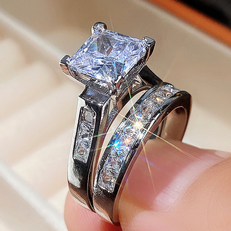 Handmade Sparkling Wedding Rings Luxury Jewelry 925 Sterling Silver Princess Cut White Topaz CZ Diamond Gemstones Party Eternity Women Bridal Ring Set