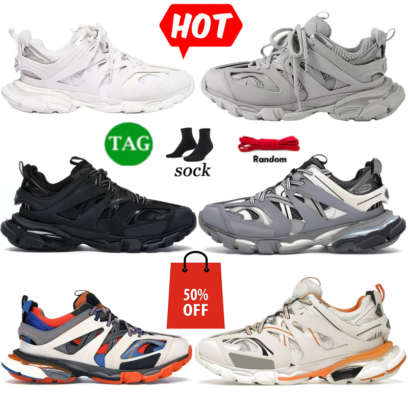 Track 3 3.0 Balenciagas Luxury brand Designer Men Women Casual Shoes Triple white black Sneakers Gomma leather Trainer Nylon Printed Platform trainers shoes 
Track 3 3.0 Balenciagas Luxury brand Designer Men Women Casual Shoes Triple white black Sneakers Gomma leather Trainer Nylon Printed Platform trainers shoes