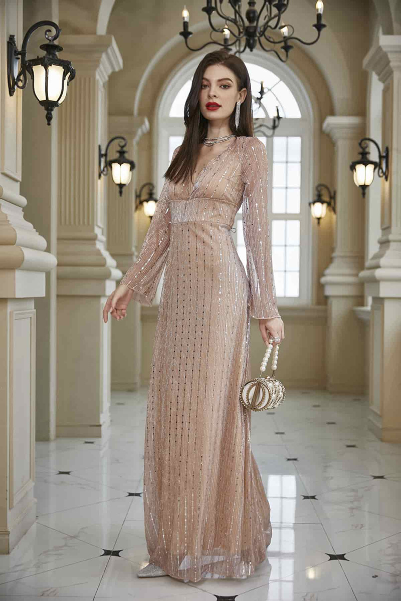 V Neck Mother Of The Bride Dresses Long Sleeve Lace Ruffles Floor Length Women Shiny Formal Party Wedding Guest Special Ocn Tail Dress Gowns 403