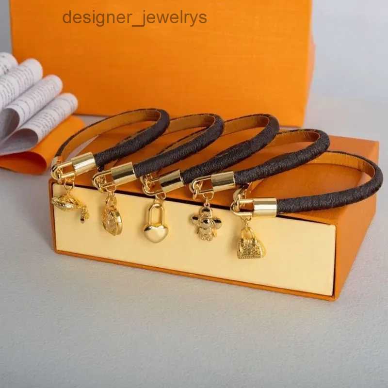 Fashion classic jewelry designer bracelet flat brown brand charm bracelet leather bracelet metal lock bracelet for men and women lovers jewelry gift