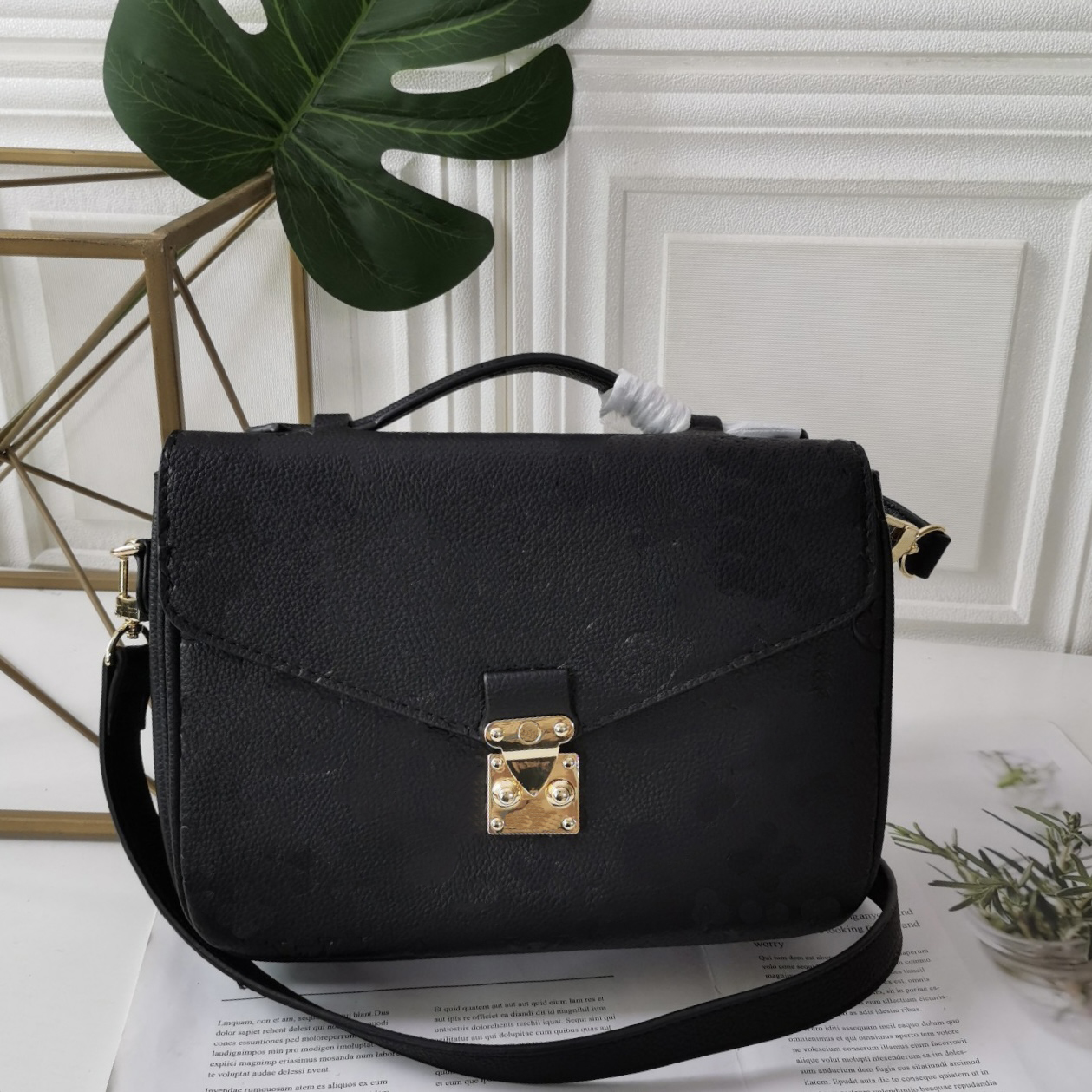 Designer Makeup Bag Fashion Print Makeup Pillow Mailman Women's Shoulder Strap High Quality Leather Bag