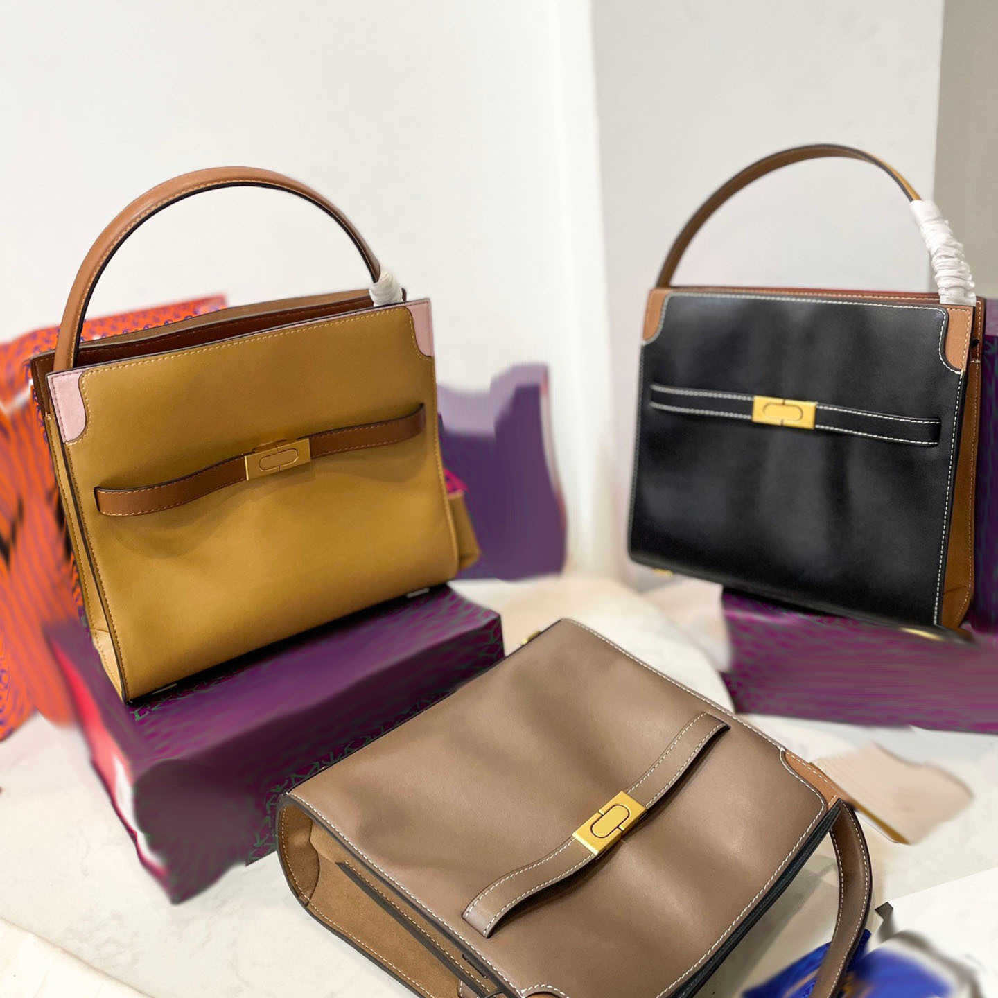 totes bag Designer Handbags lady Tote Luxury Shoulder Strap lee bucket Large Capacity Shiny Leather bucket bag squeeze bags 230915