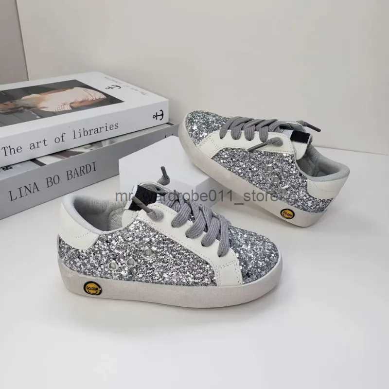 Athletic Outdoor Kids Sneakers 2023 Autumn Girls Sport Running Chunky Trainers Toddler Children Casual Star Shoes Fashion Glitter Soft Sole Q231003 XJ