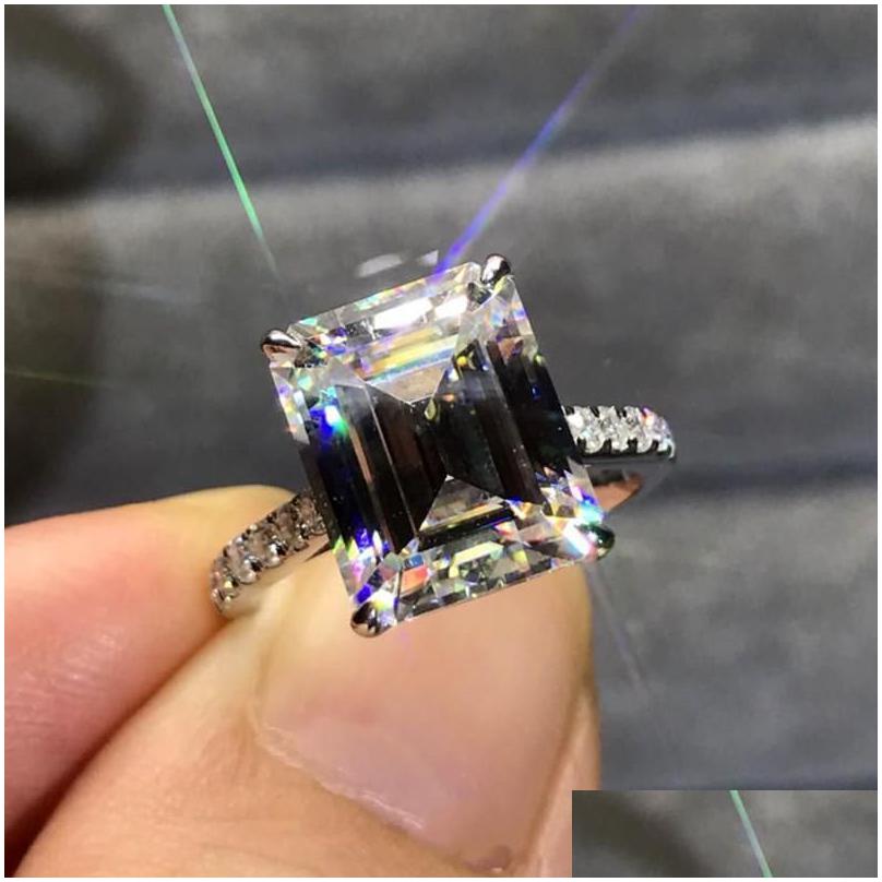 Cluster Rings Luxury 100% 925 Sterling Sier Created Emerald Cut 4Ct Diamond Engagement Cocktail Women Fine Jewelry Drop Delivery Ring Dhzh2