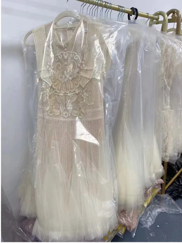 Basic Casual Dresses High-Quality Design Hollow Out Embroidery Mesh Patchwork Dress Women Flower Runway Dresses Female Clothing
