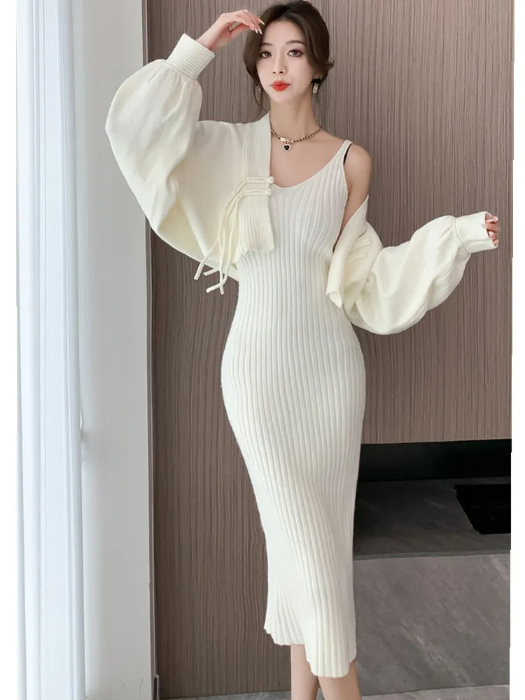 Two Piece Dress New Winter Spaghetti Strap Dress Two Piece Set Soft French Small Fragrance Style Knitted Cover Up Sets Knitted Cardigan Top Suit 2024