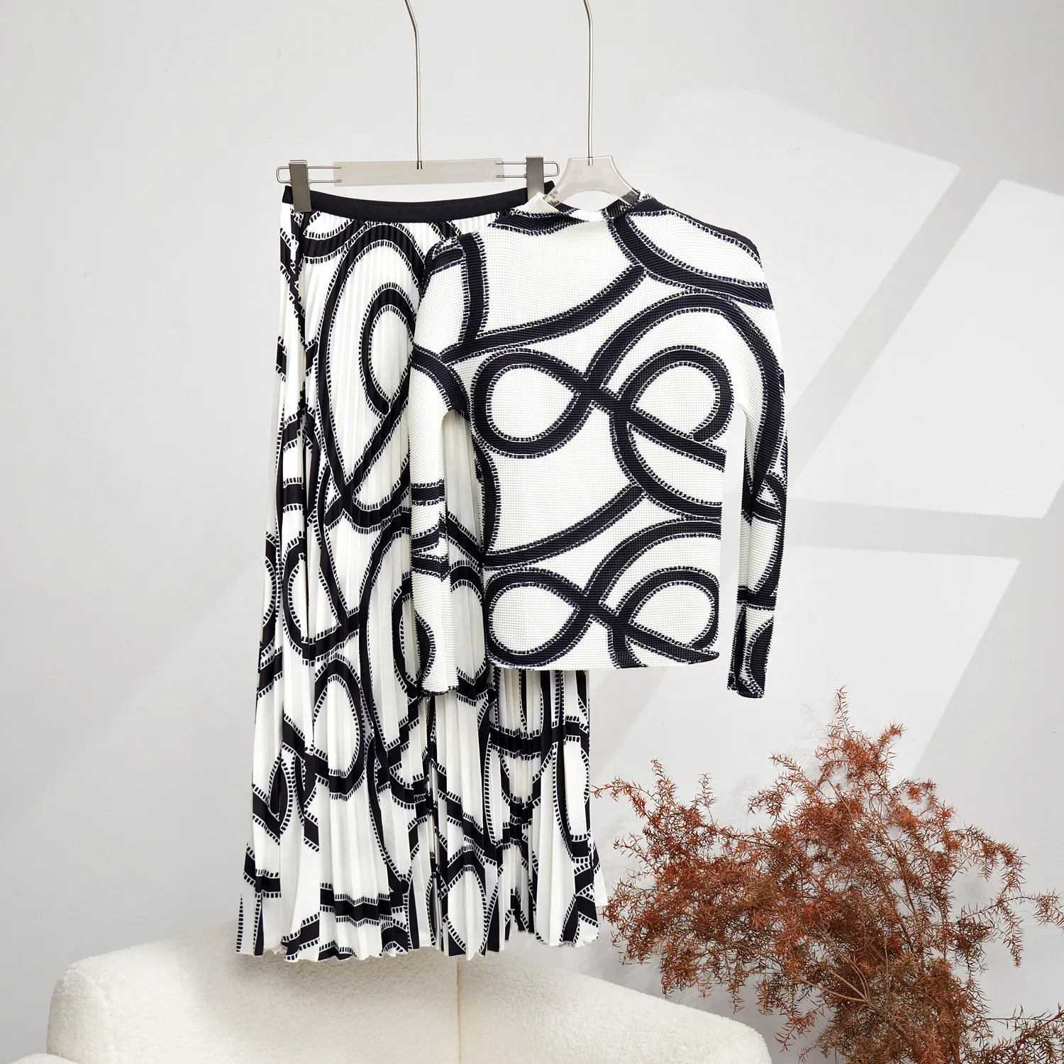 Two Piece Dress 2 Pieces Skirt Set Women Vintage Printing Turtleneck Fold Pleated T-shirt With Long Elastic Waist Skirts Ladies Clothing 2024