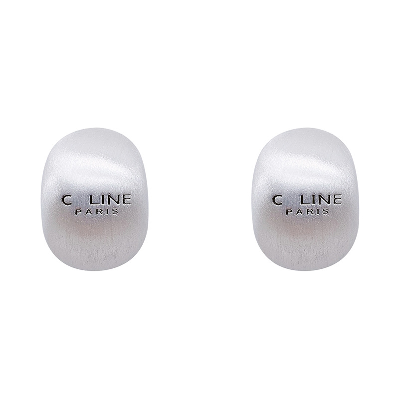 Niche Design Metal Earrings Simple Geometry Letter Ear Stud