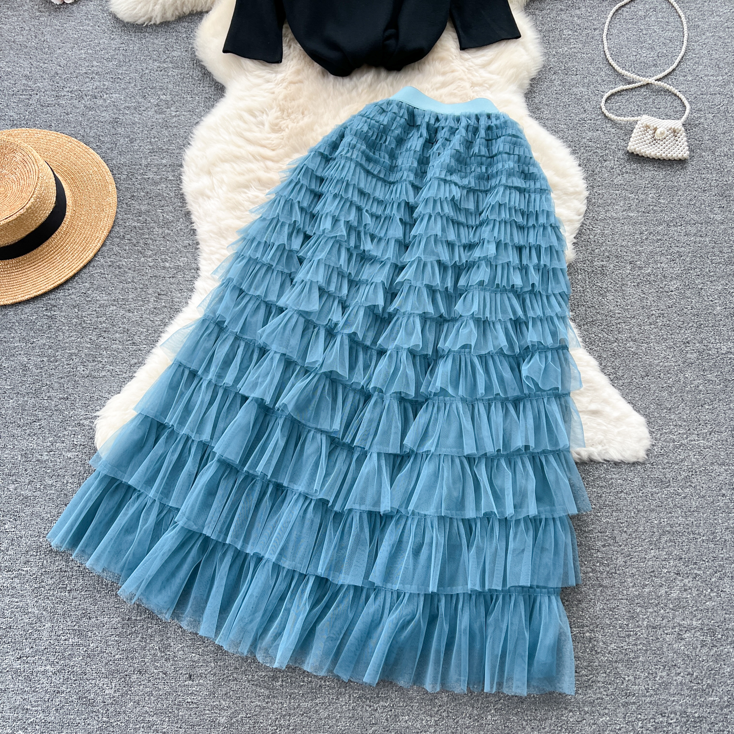 Autumn Womens Two Piece Dresses Women O-Neck Solid Knitting Black Tops High Waist A-E Multilayer Cascading Skirt Suit Runway 2 Pieces Matching Set 202
