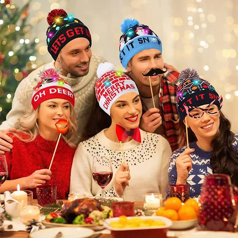Beanie Skull Caps LED Knitted Christmas Beanies Hat with A Flash Light Up Sweater Santa Elk Patteren Cap Gift for Adult Kids Year Holiday Xmas 231005