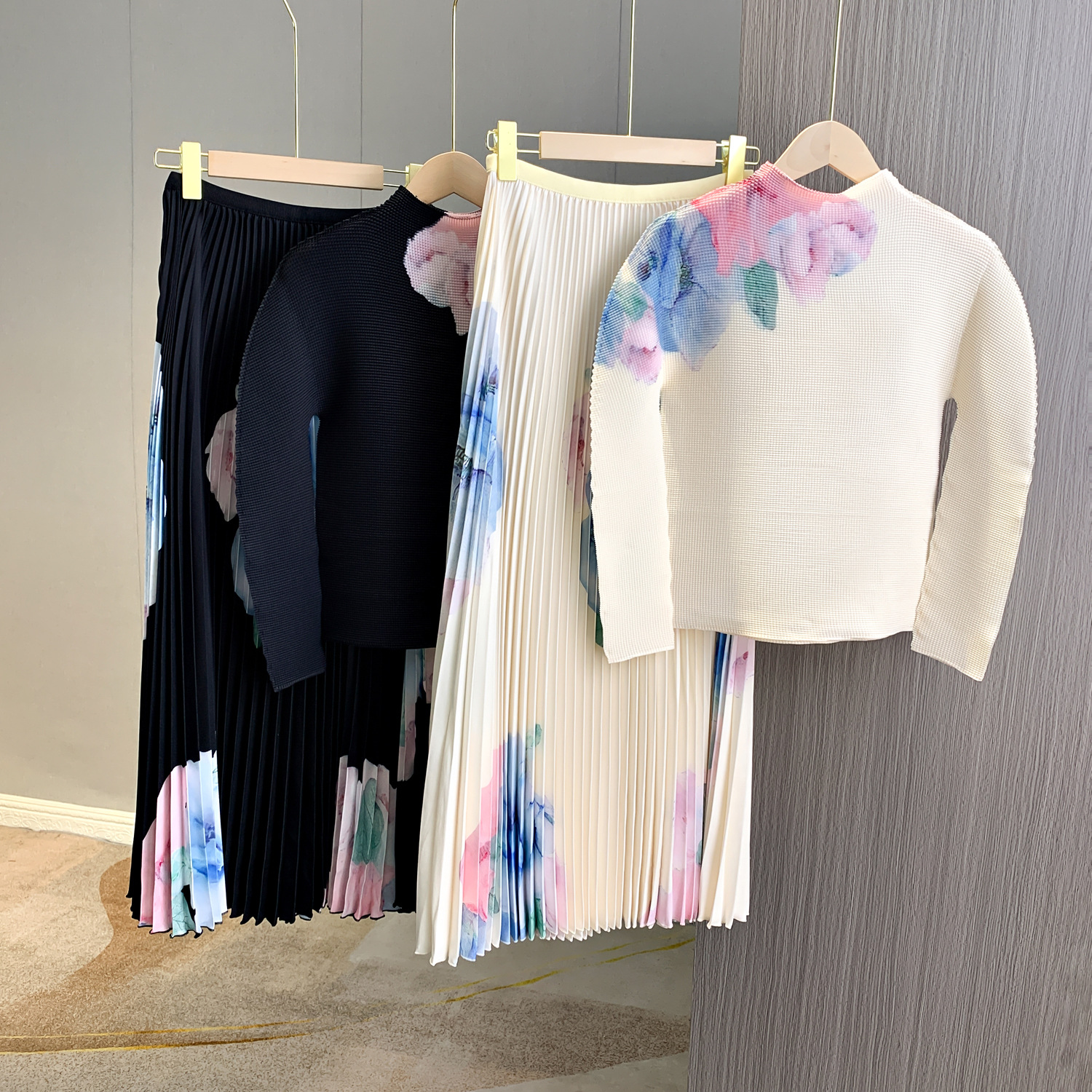 Two Piece Dress Vintage Elegant Floral Print Stretched Pullovers Top + A-Line Pleated Midi Long Skirts Fashion Runway 2 Pcs Sets Casual Outfits 2024