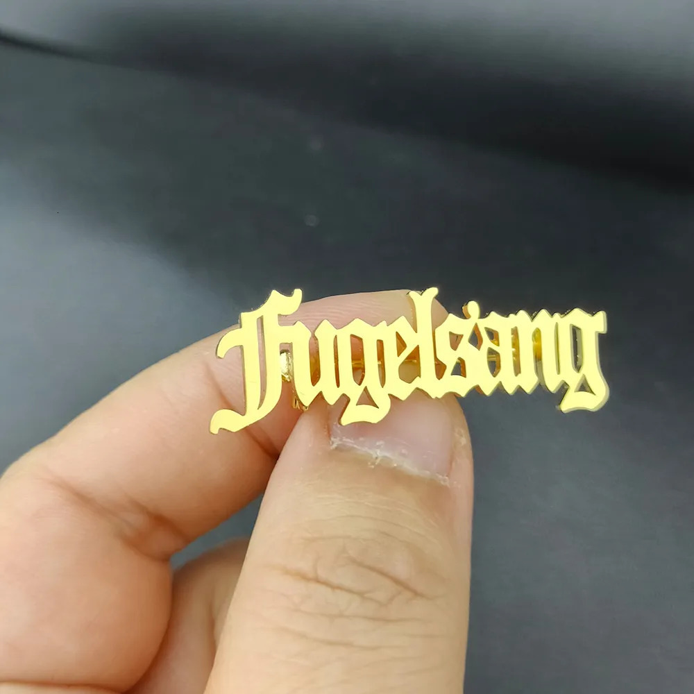 Pins Brooches Custom Brooch Personalized Stainless Steel Name Nameplate Brooch Meeting Attendance Wedding Gift 231005