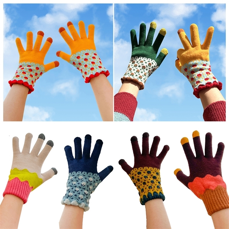 Five Fingers Gloves Fashion Touch Screen Knitted Women Winter Warm Riding Solid Fluffy Work Y2k Harajuku Sweet Mittens 231005