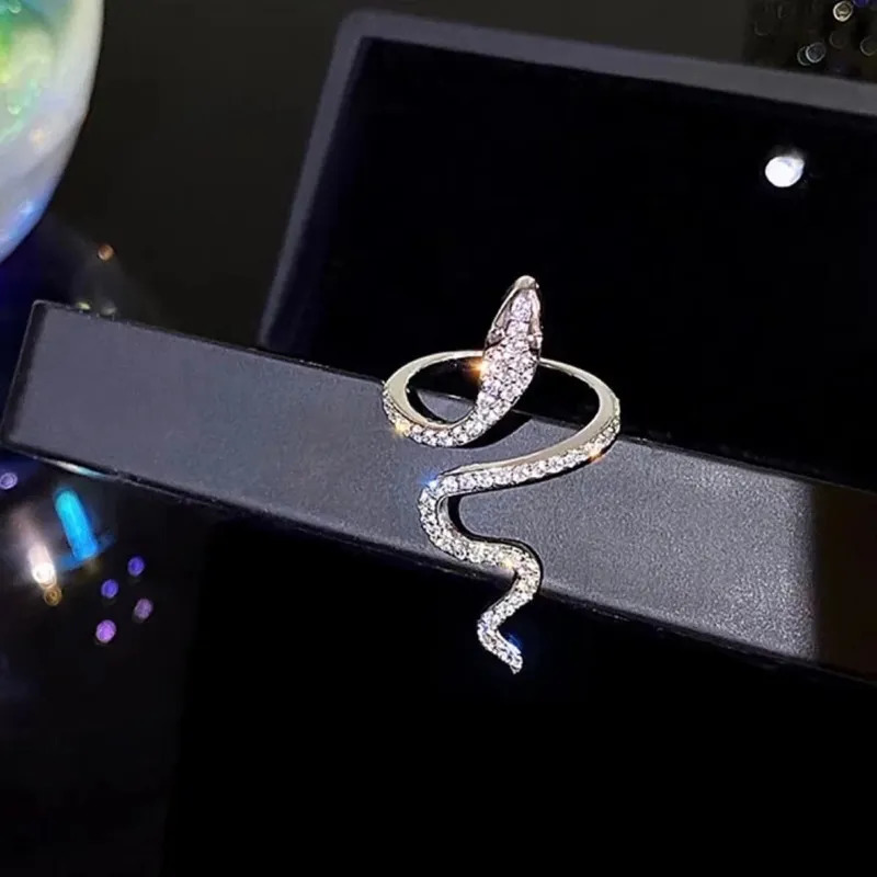 Wedding Rings Gothic Rhinestones Open Snake Ring Adjustable Animal Rings Reptile for Men Women Fashion Punk Boy Girl Birthday Jewelry Gifts 231006