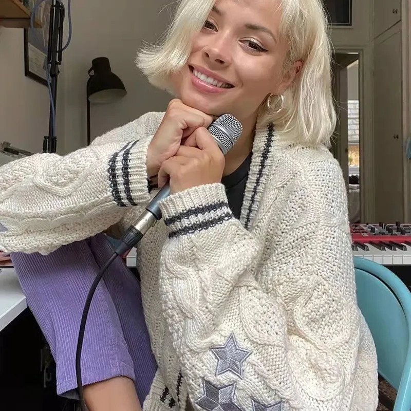 Women's Knits Tees Fashion Warm Swif T Beige Holiday Cardigan Women Cardigan Autumn Tay Women Star Embroidered Cardigan Lor V-neck Knitted Sweate