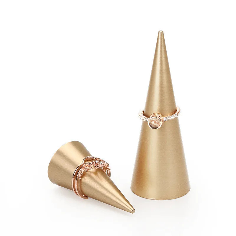 Jewelry Boxes Metal Ring Holder Display Stand Rings Pography Props Ring Jewelry Display Rack Decoration Clip Stand 231006