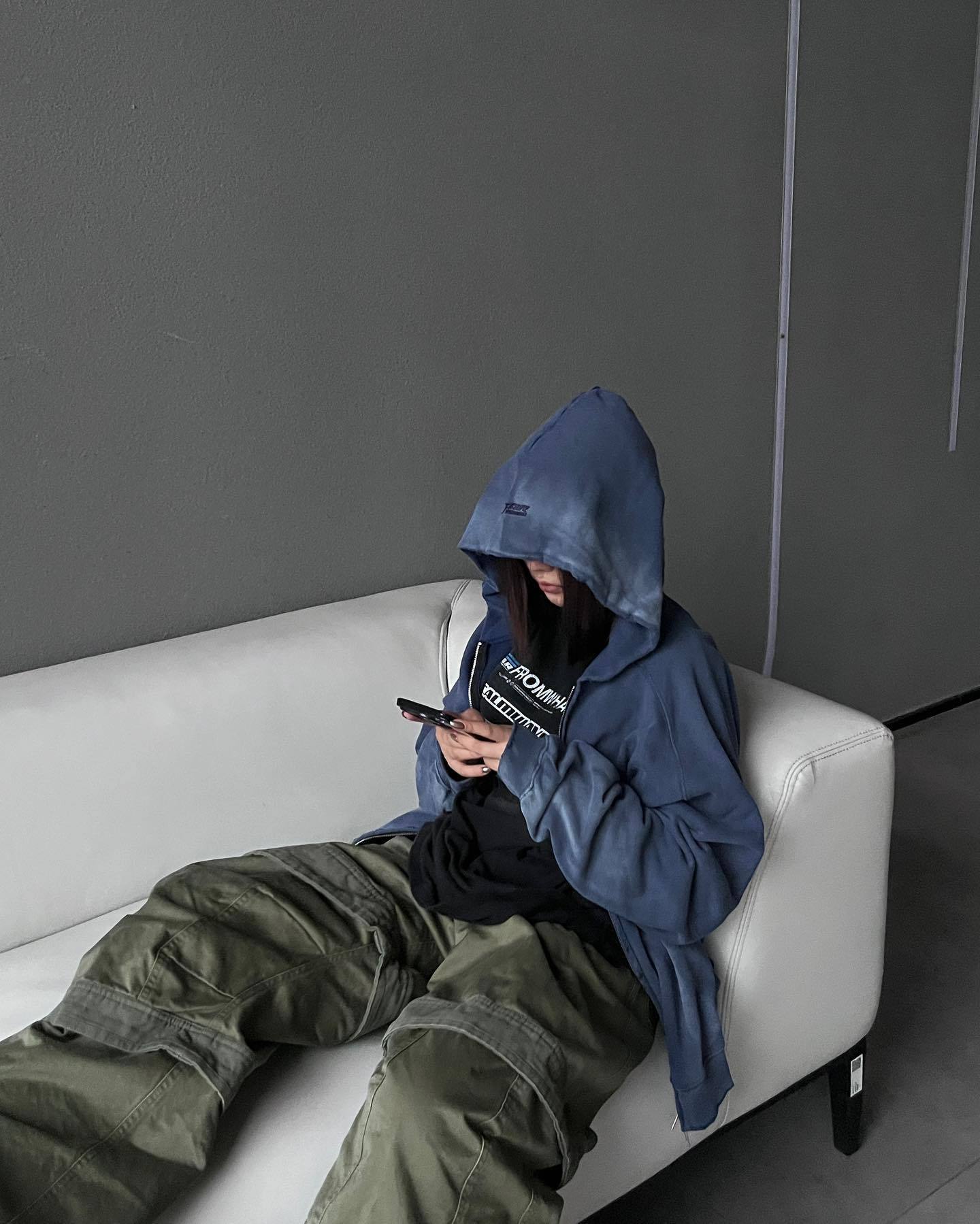 Fashion Brand Far.ARCHIVE Washed Distressed Gradient Pull Embroidery Zipper Sweater Jacket Cotton Jacket