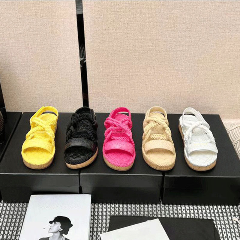 Mixed Color Flat Summer Sandals Casual Beach Strap Shoes Luxury Fashion Sandals