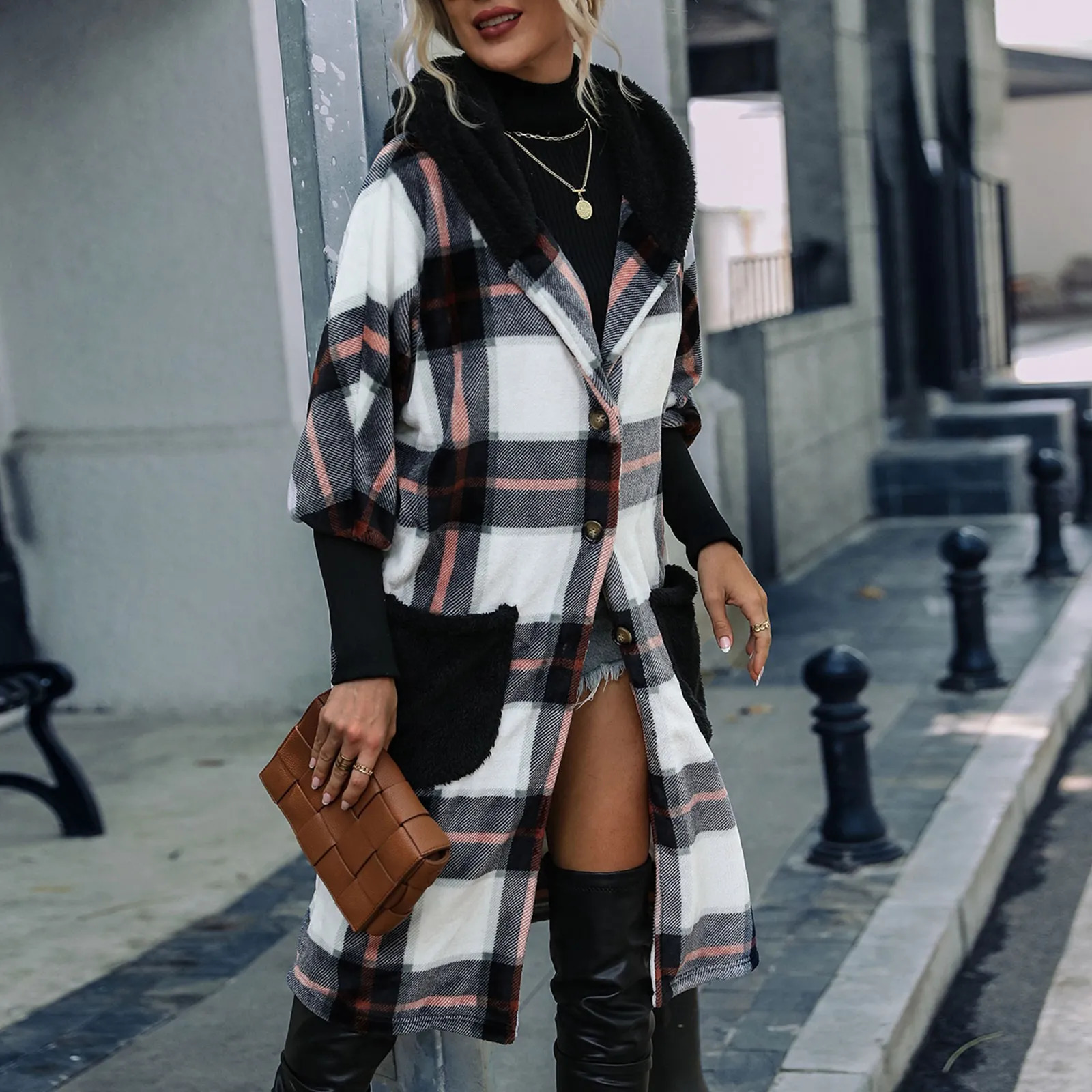 Women's Wool Blends Autumn And Winter Warm Woolen Coat Women'S Plush Plaid Coat Long Sleeved Patchwork Coat Double Sided Plush Long Coat Abr