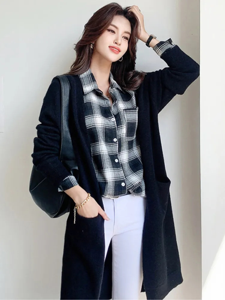Women's Knits Tees Women Solid Color Loose Thick Warm Sweater Cardigan Pocket Ladies Spring Autumn V Neck Knitted Coat Female Casual Tops C-124 2