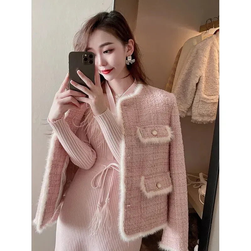 Women's Jackets Elegant Pink Single-breasted Spliced Fur Plaid Tweed Short Coat Korean Fashion O-collar Outwear Casual Loose Long Sleeve Jackets 