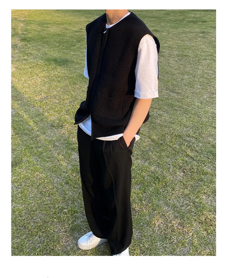 Men s Vests Knitted Vest Man Autumn Spring Simple Solid Fashion Casual Sleeveless 2 Way Zipper Men Clothing 231005