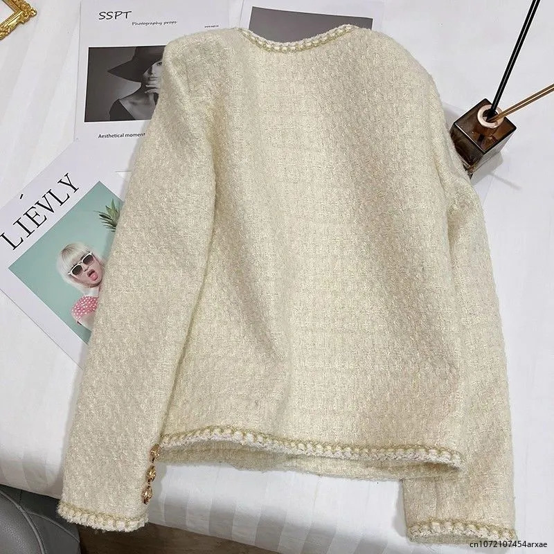 Women's Jackets Elegant Spring Autumn Round Neck Woolen Coats Women Korean Fashion Office Lady Coats Beige Chic Button Short Tweed Jacket 231006
