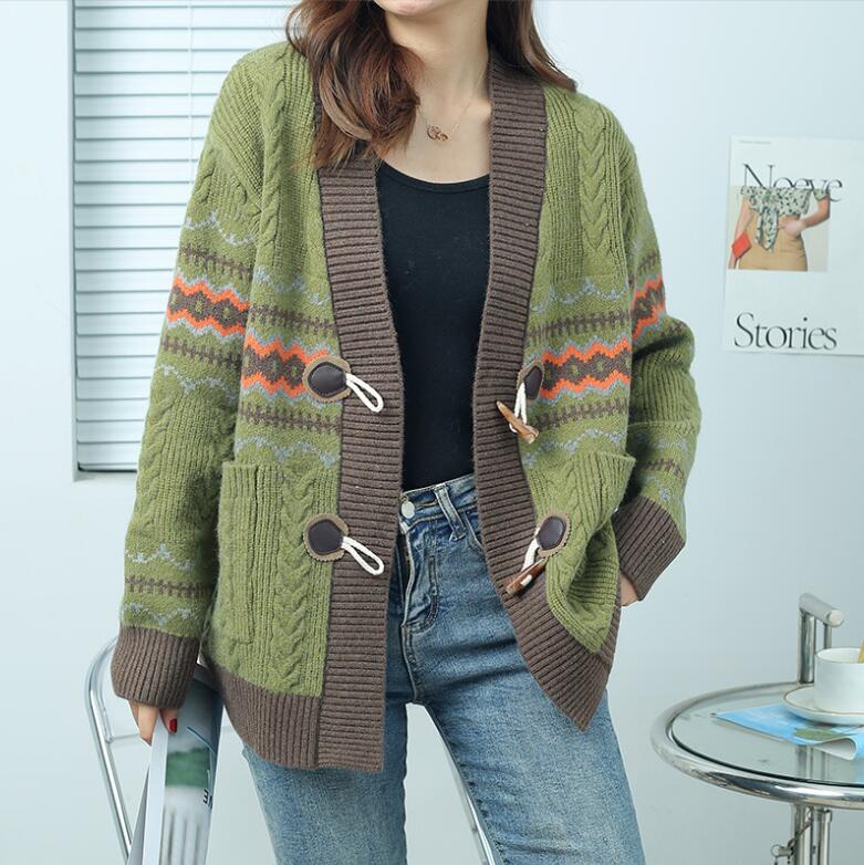 Women's Sweater 2023 Autumn/Winter New Jacquard Women's Knitwear Cardigan V-neck Short Women's Coat